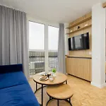 Charming Marszalkowska In The Centre Of By Renters ורשה