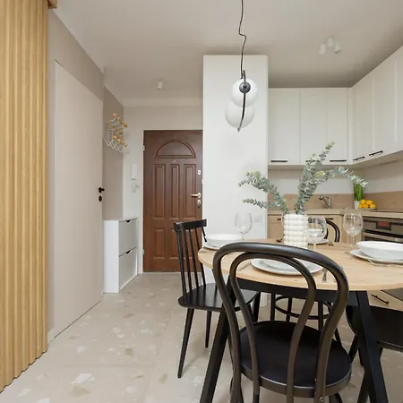 Charming Marszalkowska In The Centre Of By Renters * Warsaw