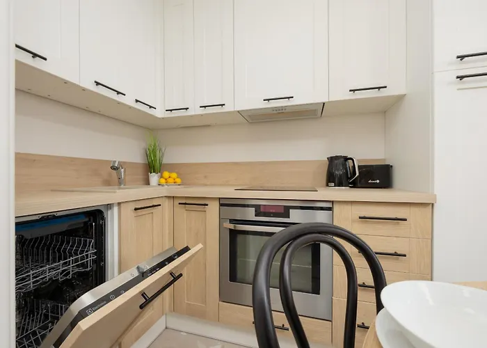 Apartment Charming Marszalkowska In The Centre Of By Renters Warsaw