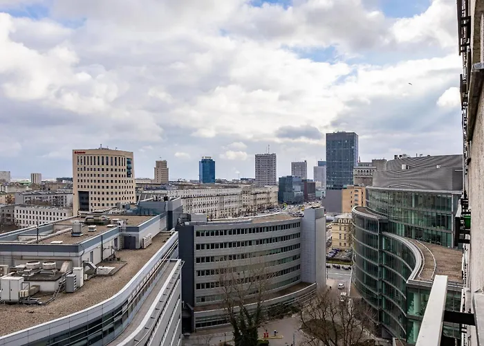 Charming Marszalkowska In The Centre Of By Renters Apartment