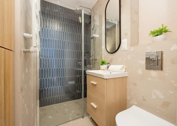 Charming Marszalkowska In The Centre Of By Renters